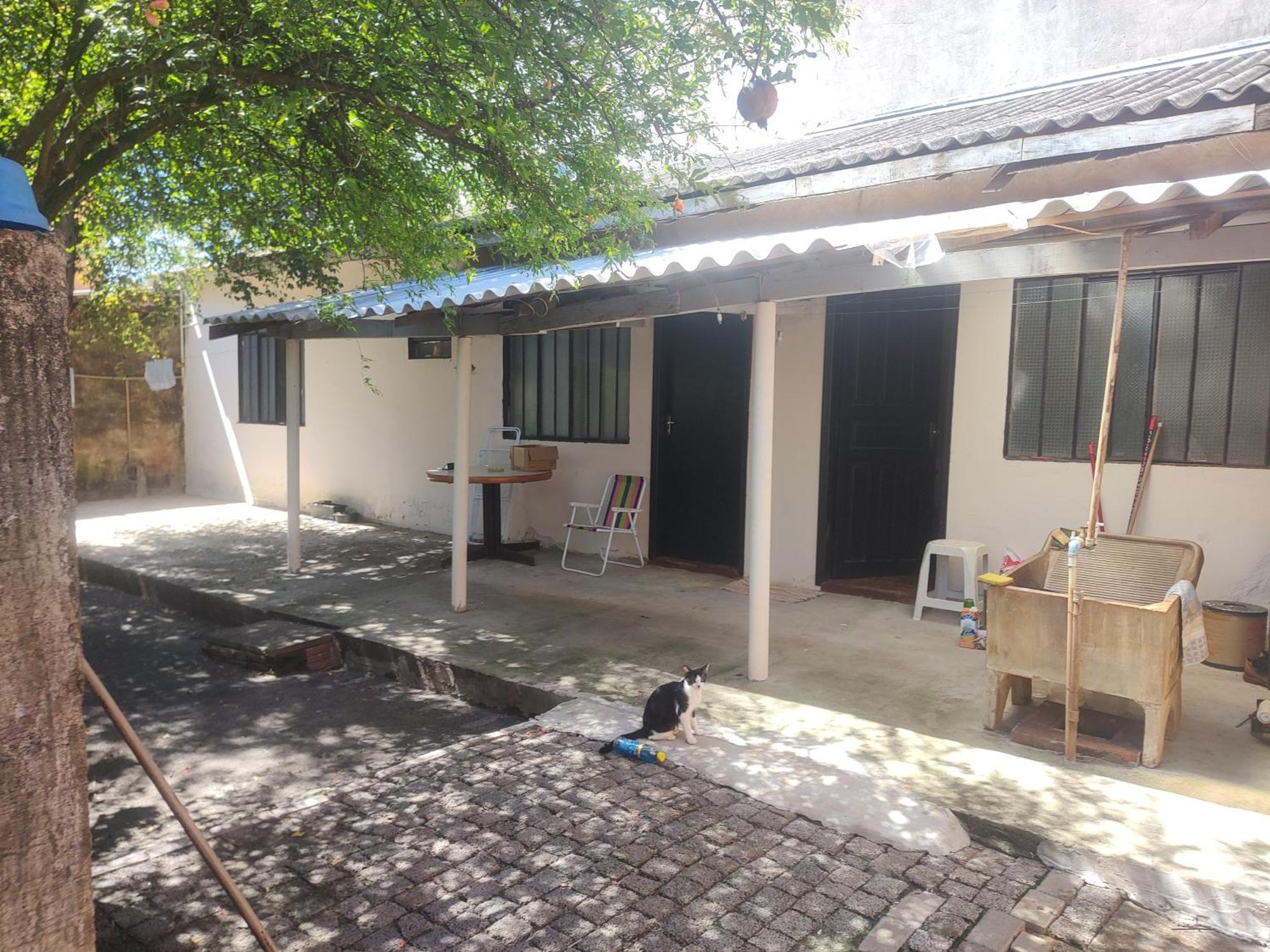 Pe De Pitanga - Unica Casa Arborizada Do Quarteirao Com Arvores Frutiferas Maringa Exterior photo